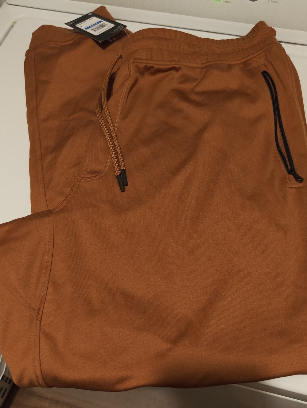 Under Armour Men's Rust Brown Jogger Sweatpants